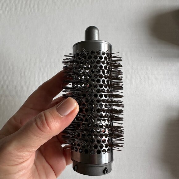 Dyson First-generation Dyson Airwrap™ styler Nickel/Fuchsia +7 Attachments - Picture 6 of 8